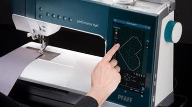 Pfaff Performance Icon touch screen