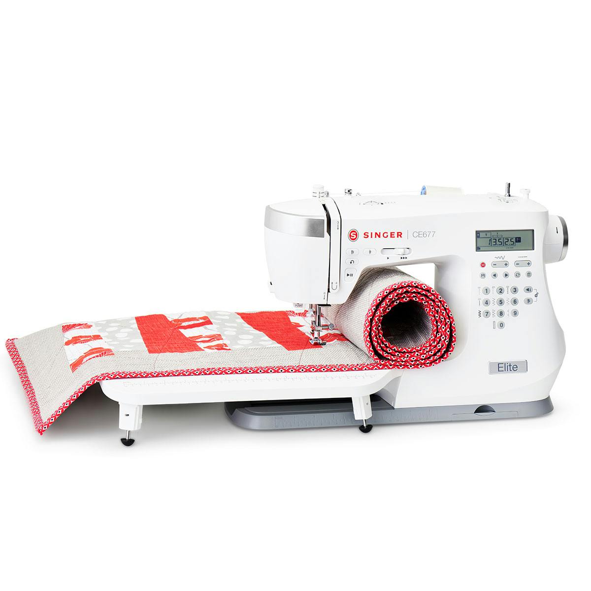 Singer Elite CE677 computerized sewing machine with quilt
