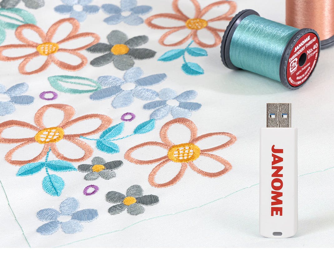 Janome Memory Craft 550E Limited Edition Exclusive USB with 30 Designs